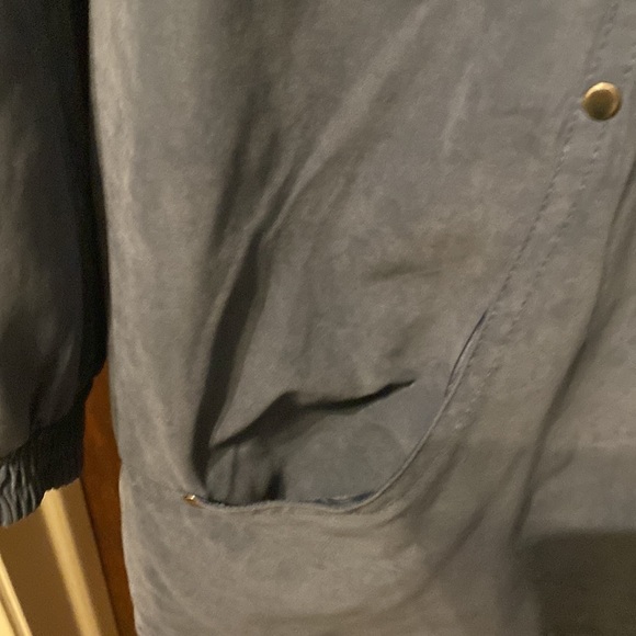 Mackintosh blue coat with removable hood. Size large. - Picture 2 of 13